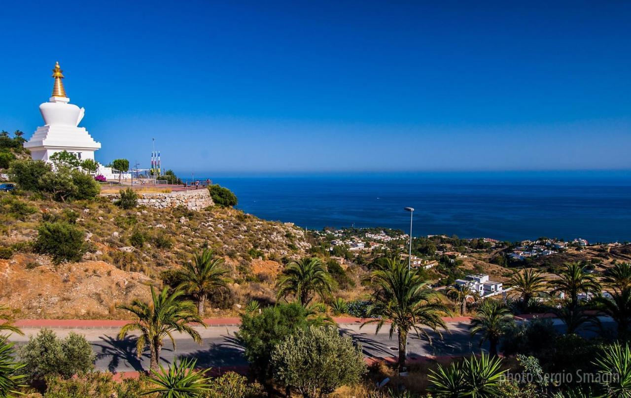 712 Iris Apartamentos - Vista al mar - A 10 min de la playa caminando y 5 min del centro Benalmádena Exterior foto